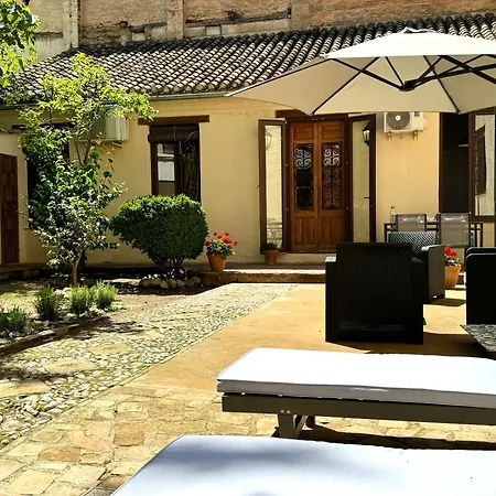 Casa Junto A La Alhambra Con Vistas Y Jardin Privado