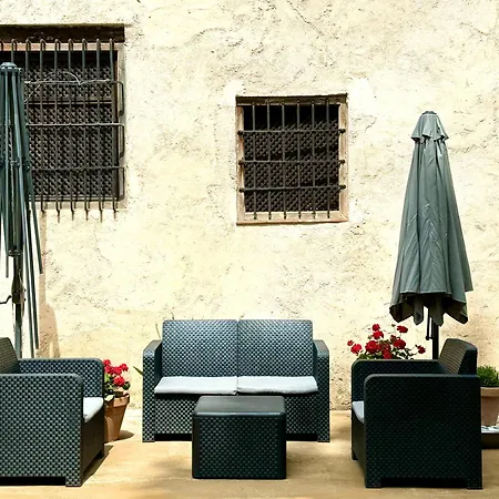 شقة Casa Junto A La Alhambra Con Vistas Y Jardin Privado غرناطة